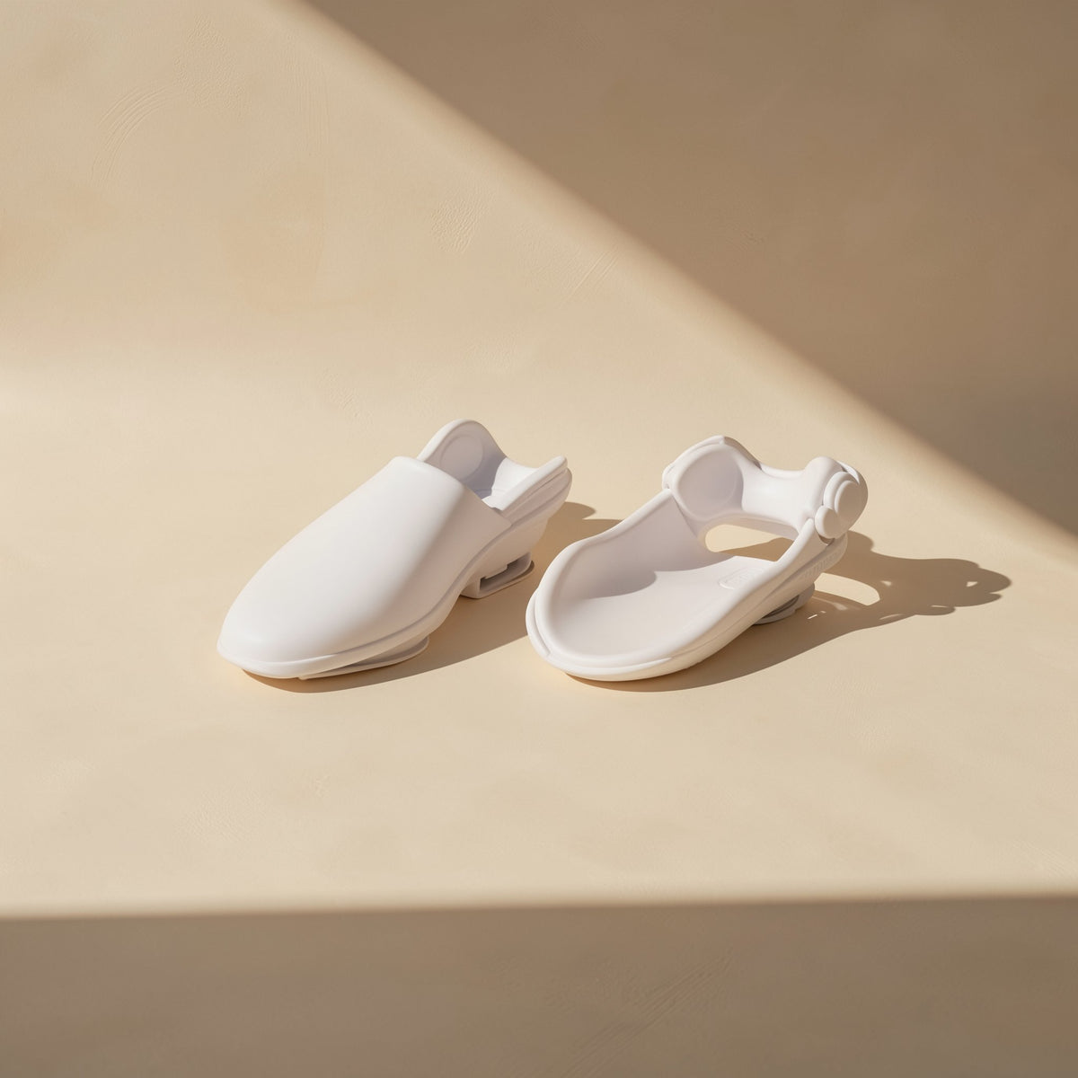 Single-hole SEBS silicone toe separator, sold as one pair - view 5