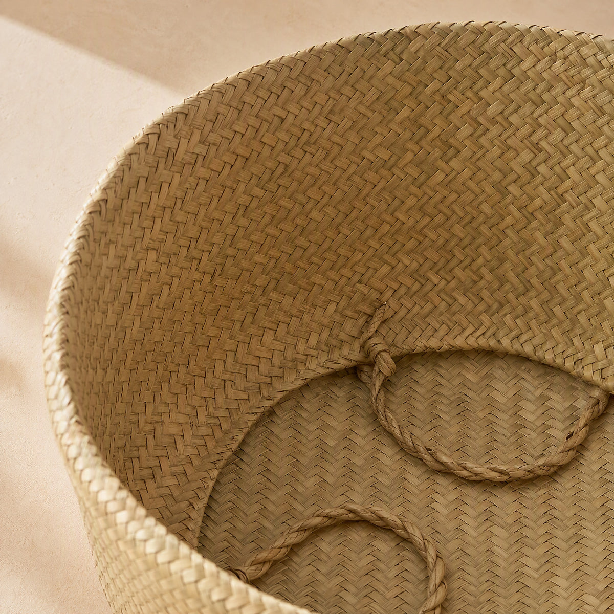 Reedbloom™ Straw Woven Flower Pot Basket, material and detail close-up