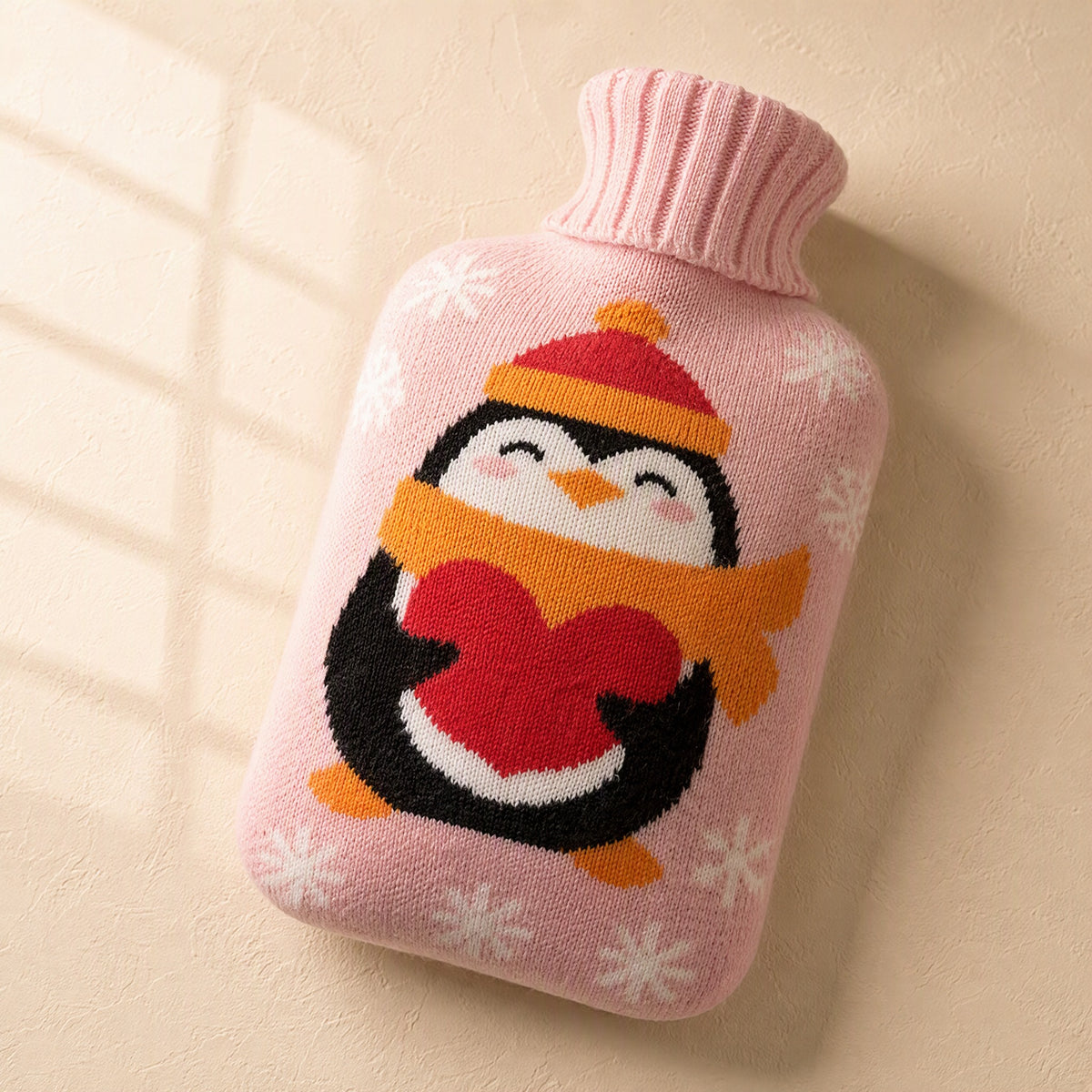 Snugheat™ Rubber Water-Injection Hot Water Bottle, material and detail close-up