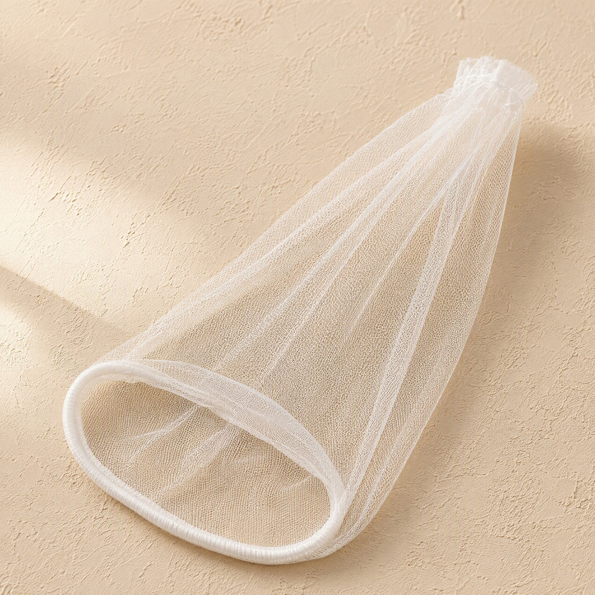 Netveil™ Polyester Sink Filter Net, material and detail close-up