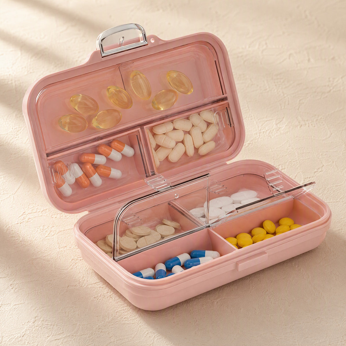 Doseweek™ Seven-Day Pill Box With 7 Compartments, material and detail close-up