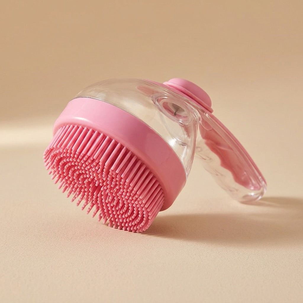 Petlather™ PP Pet Bath Brush, material and detail close-up