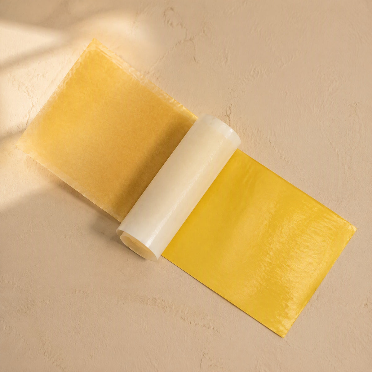 Bugcatch™ Mosquito Killer Lamp Sticky Paper, material and detail close-up