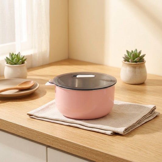 Sealbowl™ 304 Stainless Steel Bowl With Lid in a calm home setting