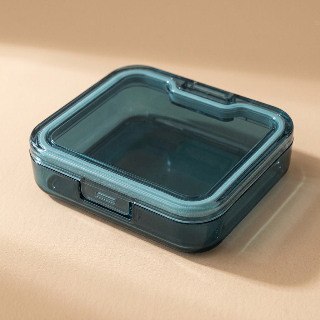 Crushkit™ PC Medicine Cutter and Grinder Box, material and detail close-up