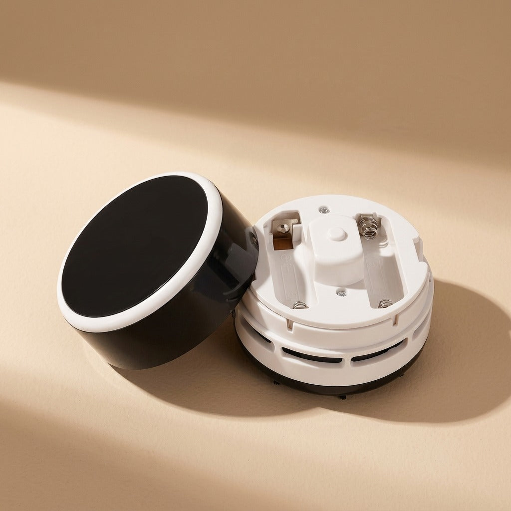 Dustdash™ TW8050 Desktop Vacuum Cleaner, material and detail close-up