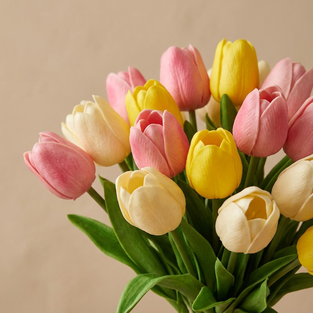 Tuliglow™ Tulip LED Night Light, material and detail close-up