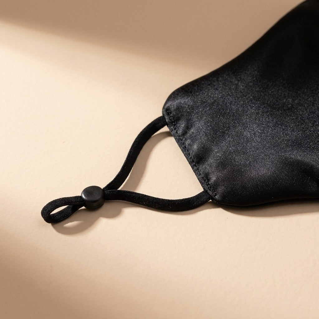 Somnveil™ Mulberry Silk Eye Mask, material and detail close-up