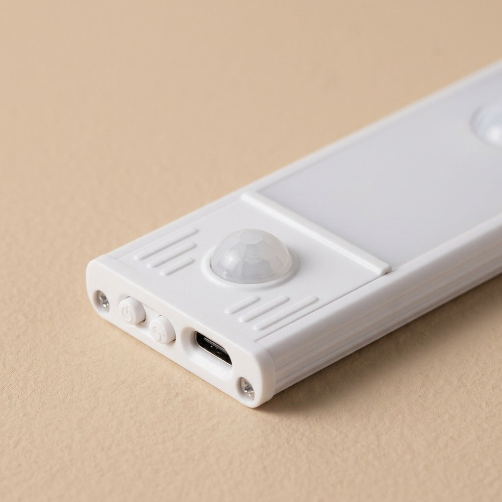 Cabinest™ Rechargeable Motion Sensor Cabinet Light, material and detail close-up
