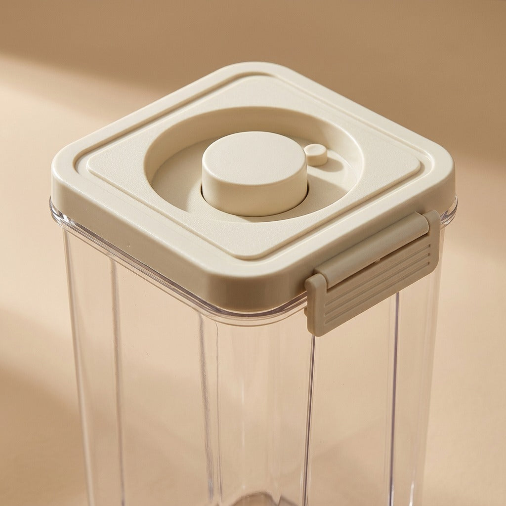 Crispvault™ Square Plastic Refrigerator Storage Box, material and detail close-up