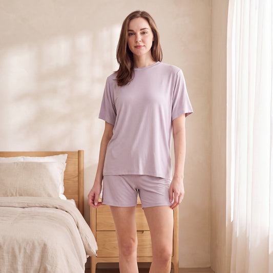 Dreamer Cooling Pajama Set: in use