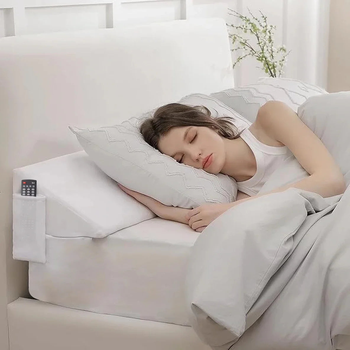 Wedge Pillow – image 3