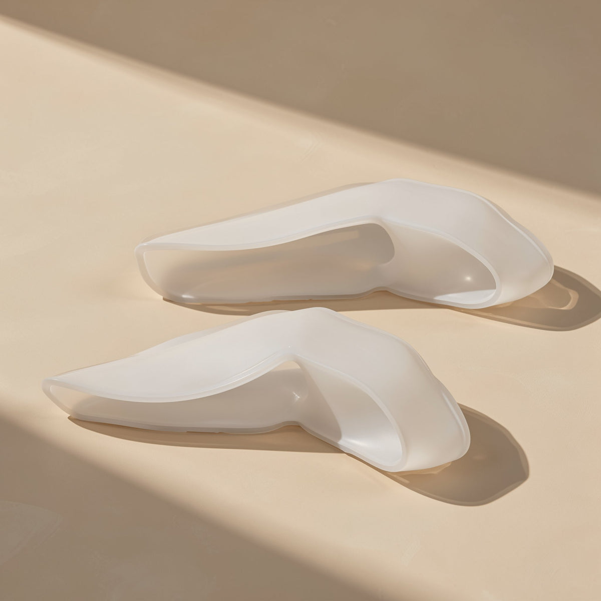 Silicone double-hole separator for overlapping toes and little-toe valgus - view 3