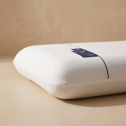 Flexcloud™ Spandex Memory Foam Pillow, material and detail close-up