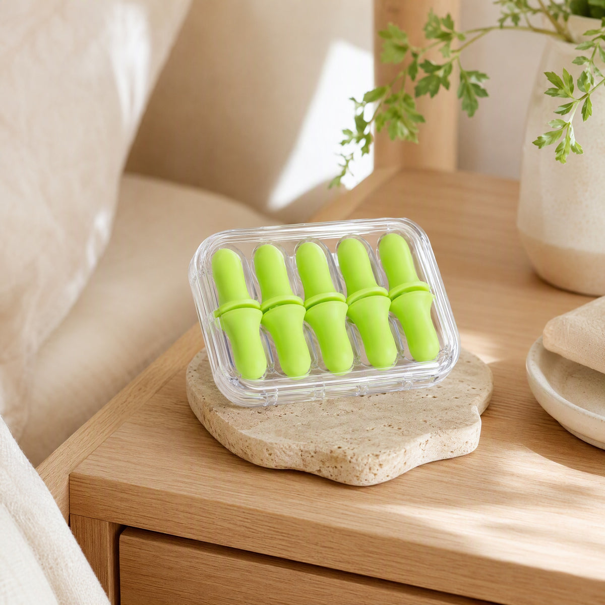 Mutecloud™ Polyurethane Noise Reduction Earplugs in a calm home setting