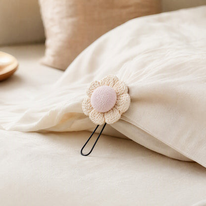 Coverclasp™ Needle-Free Duvet Cover Fastener, styled close view