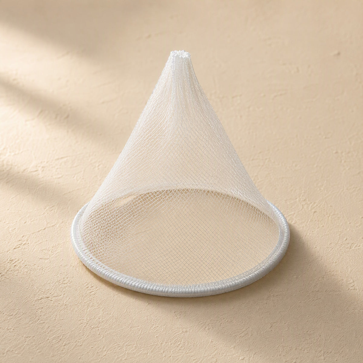Scrapbag™ Disposable Sink Filter Mesh Bag, material and detail close-up