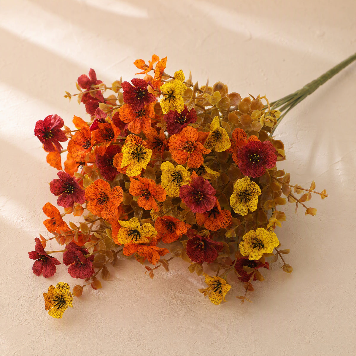 Leafmoss™ Plastic Eucalyptus Fake Flower, material and detail close-up