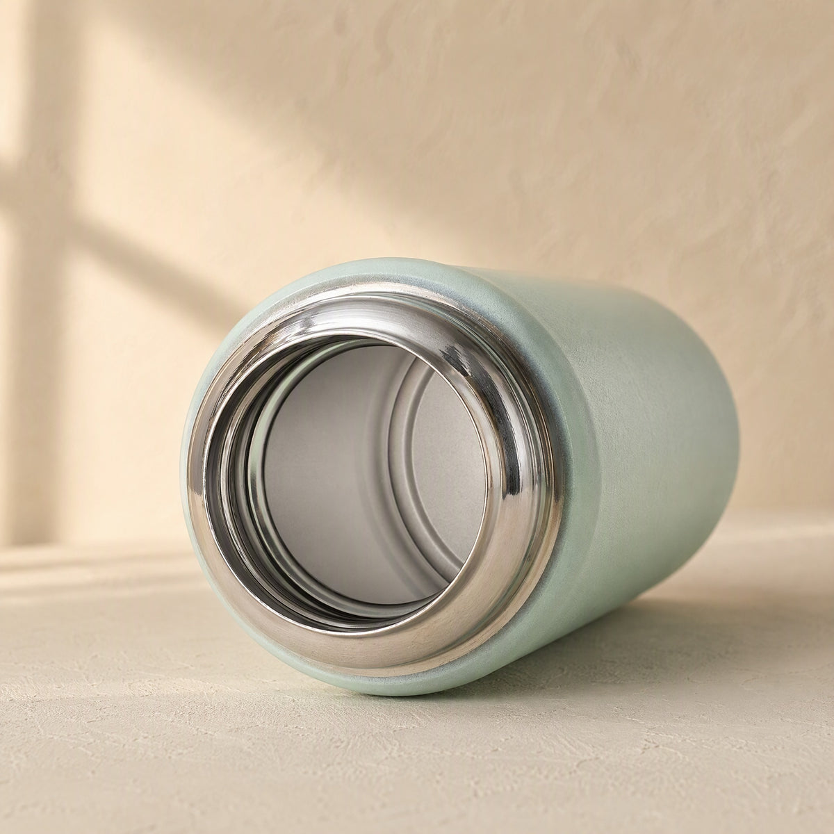 Bottletrail™ Bullet-Shaped Stainless Steel Water Bottle, material and detail close-up