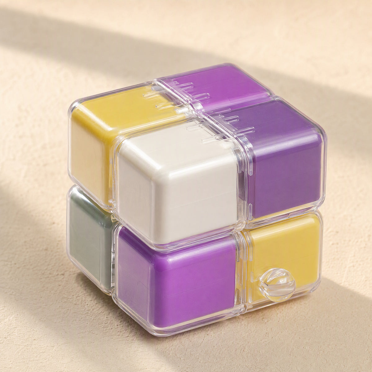 Doseguard™ Covered Divided Pill Box, material and detail close-up