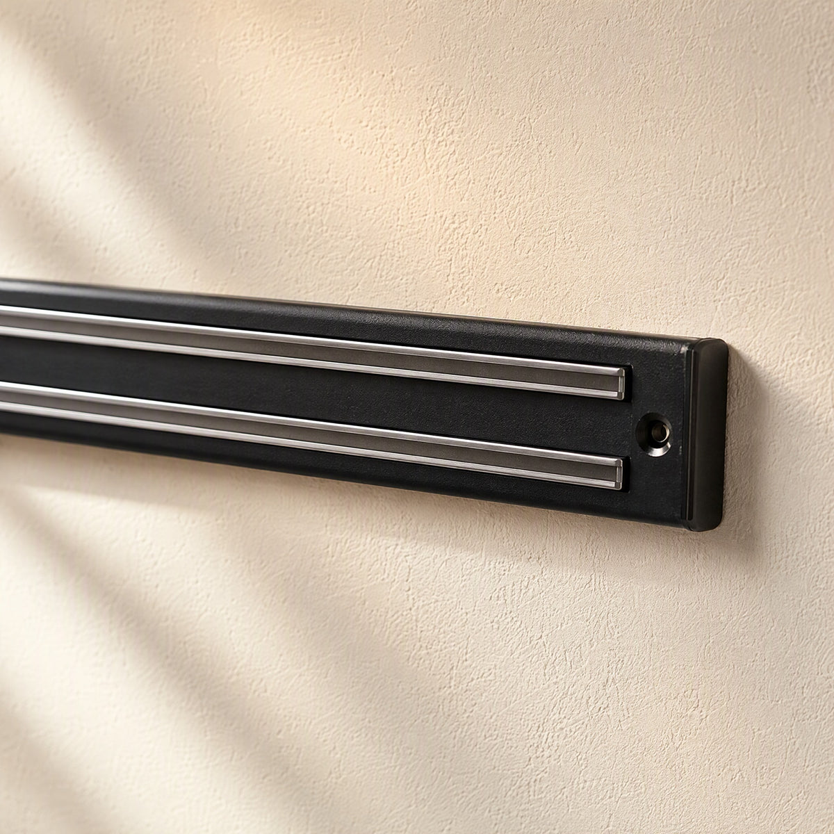 Knifemag™ Stainless Steel Magnetic Knife Holder, material and detail close-up