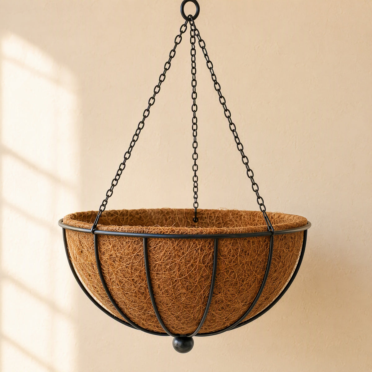 Hangbloom™ Iron Hanging Basket Flower Pot, material and detail close-up