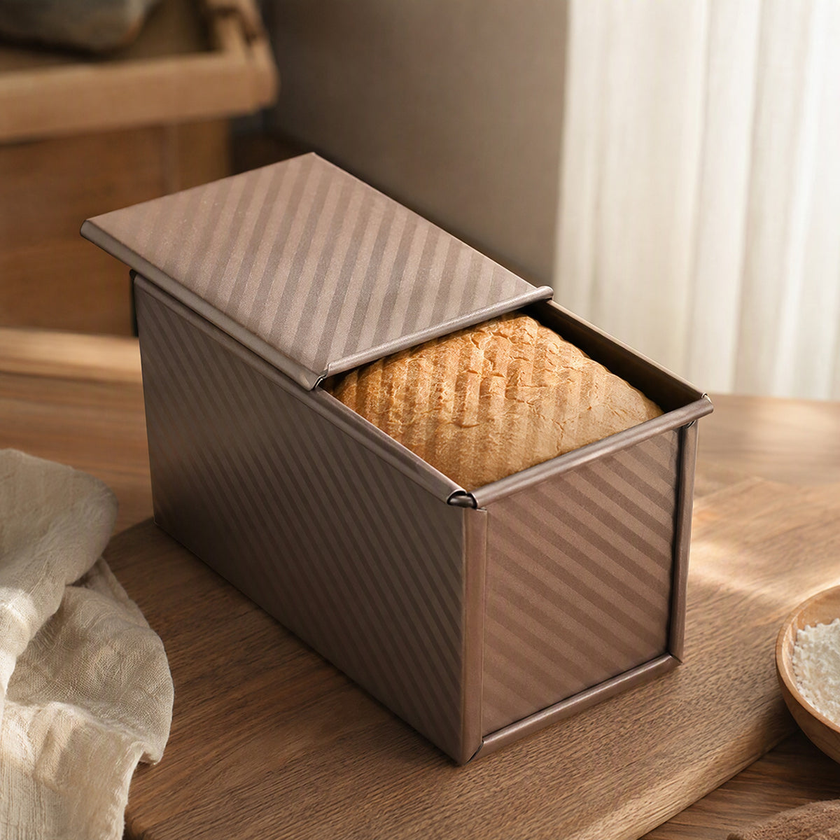 Loafridge™ Corrugated Carbon Steel Bread Mold, styled close view