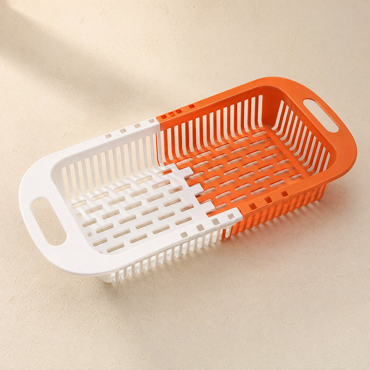 Sinkspan™ Retractable P.P. Sink Drain Basket, material and detail close-up