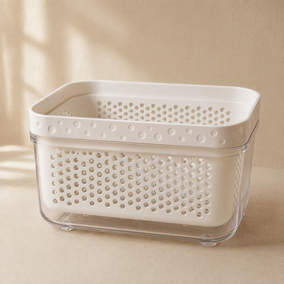 Twinrinse™ Double-Layer Vegetable Washing Basin, material and detail close-up