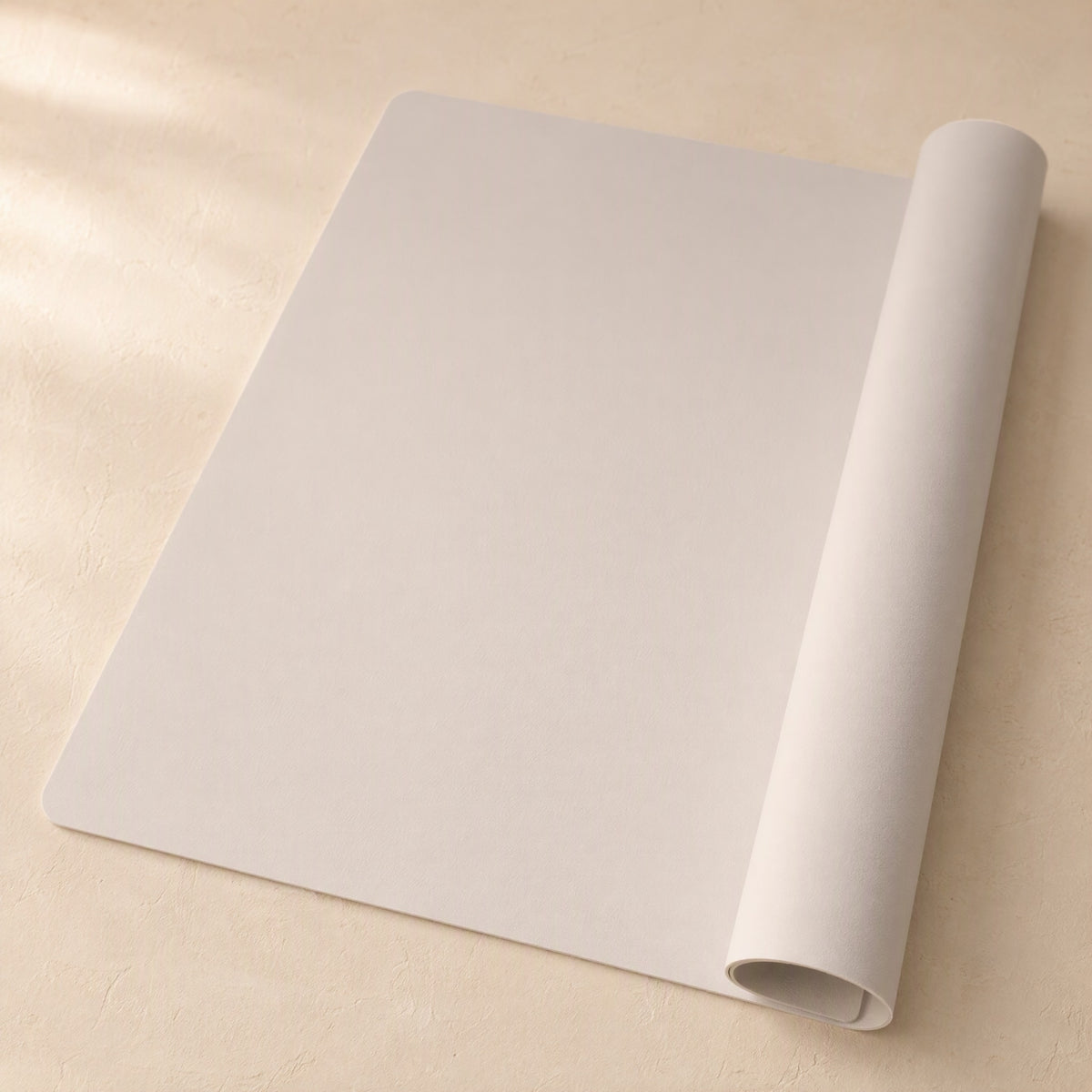 Matrest™ Rectangular Silicone Table Mat, material and detail close-up
