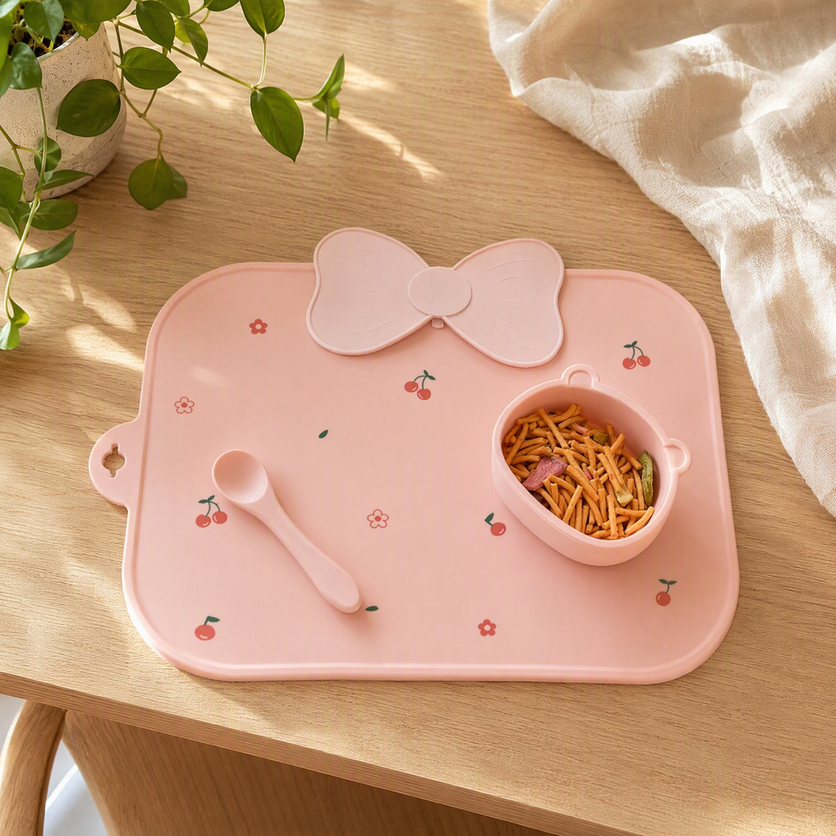 Squishmat™ Silicone Square Placemat in a calm home setting