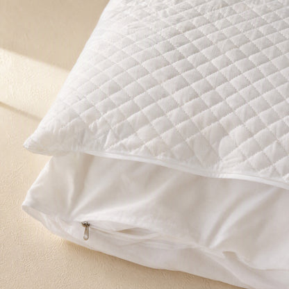 Quiltnest™ Quilted Pillow Inner Cover, material and detail close-up