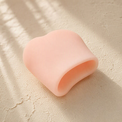 Toehalo™ Silicone Big Toe Separator Ring, material and detail close-up