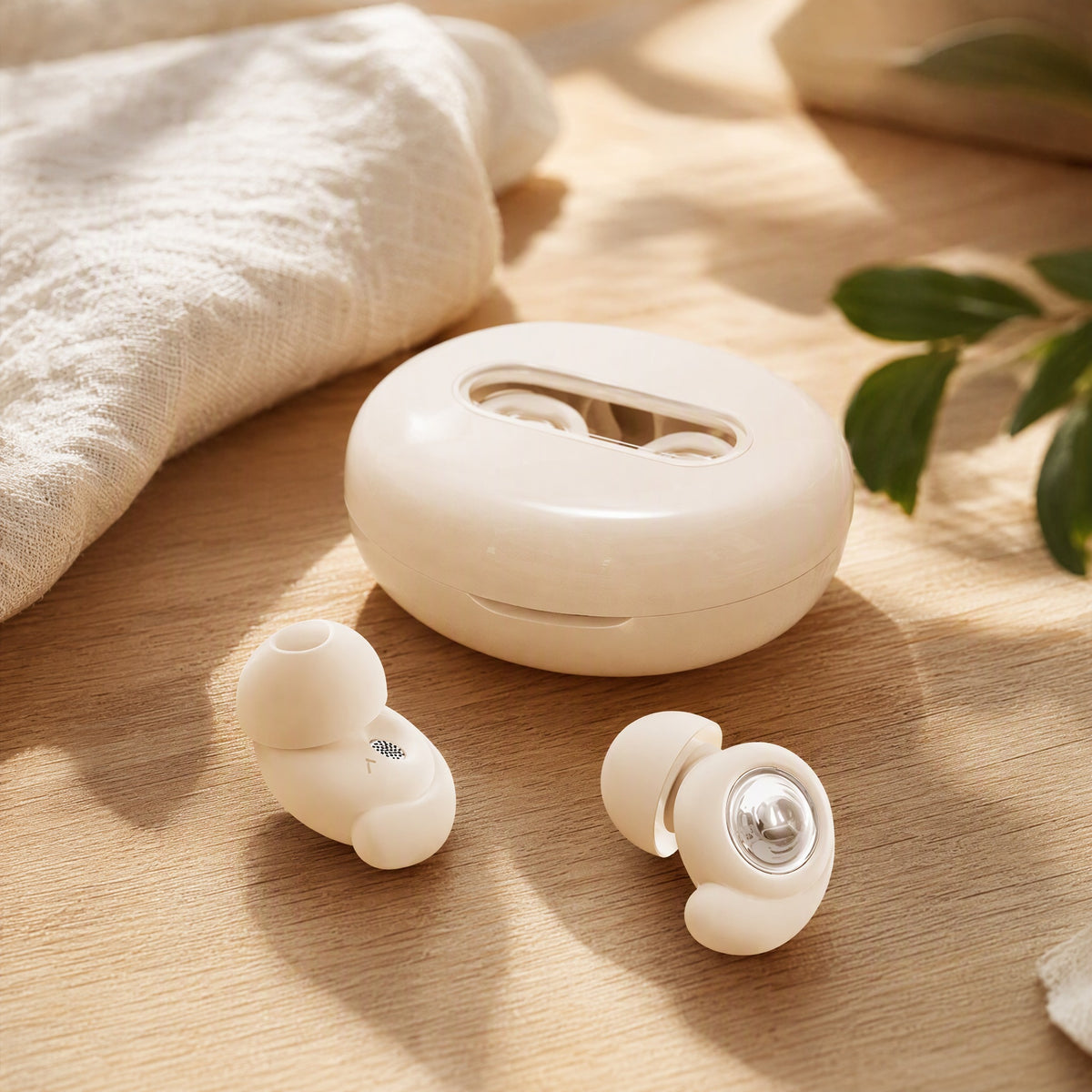 Mutesoft™ Silicone Soundproof Earplugs in a calm home setting