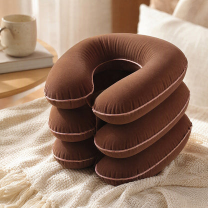 Cloudneck™ Inflatable Velvet Neck Support Pillow, styled close view