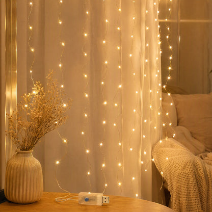 Wiregleam™ USB Copper Wire Curtain Lights, styled close view