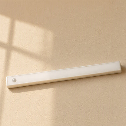 Magbeam™ Magnetic Rechargeable Sensor Night Light, material and detail close-up