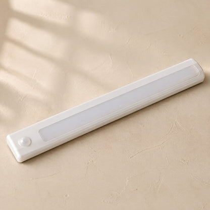 Sensorbeam™ Rechargeable Human Body Sensor Cabinet Light, material and detail close-up
