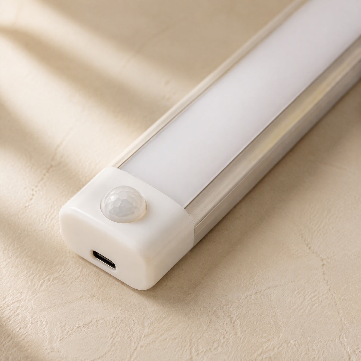 Gleamline™ Rechargeable Magnetic Sensor Light Strip, material and detail close-up