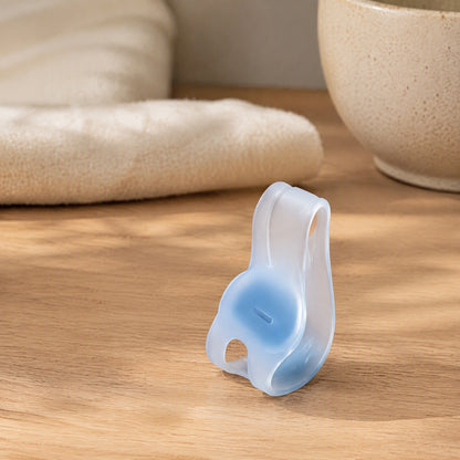 Ringgap™ Double-Ring Toe Separator, styled close view