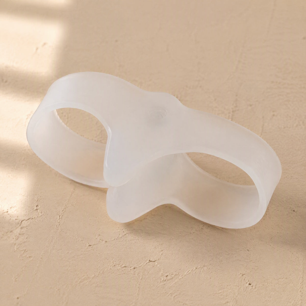 Twincove™ Silicone Double-Ring Toe Separator, material and detail close-up