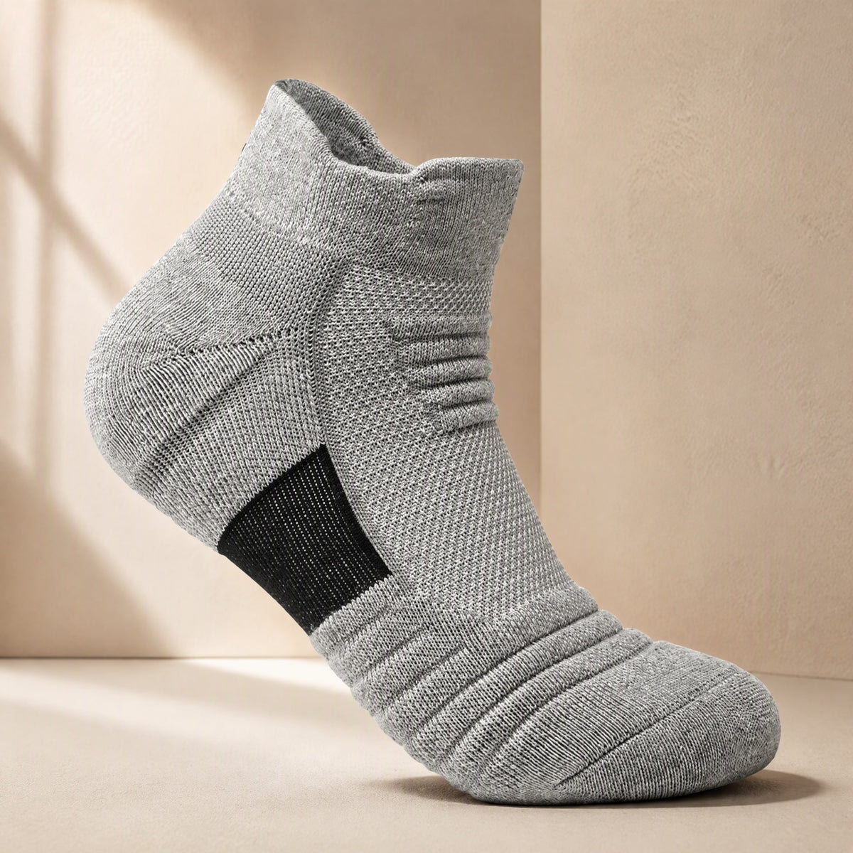 Courtsoft™ Men's Polyester Basketball Socks