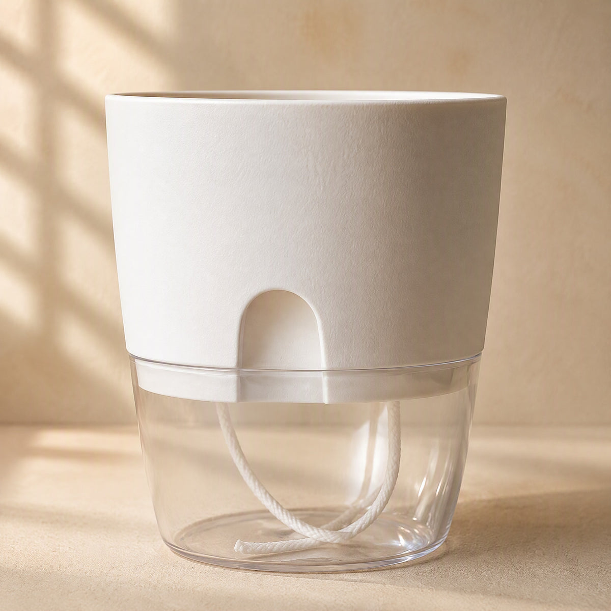 Sipview™ Transparent PP Self-Watering Flower Pot, material and detail close-up