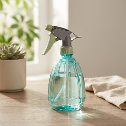 Sprayleaf™ Plastic Plant Watering Spray Can, styled close view