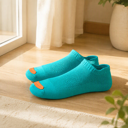 Lowdeck™ Polyester Low-Cut Boat Socks in a calm home setting