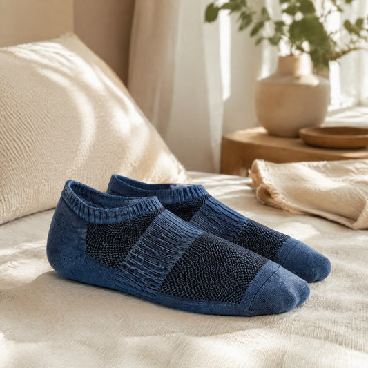 Hidehem™ Polyester Invisible Boat Socks in a calm home setting