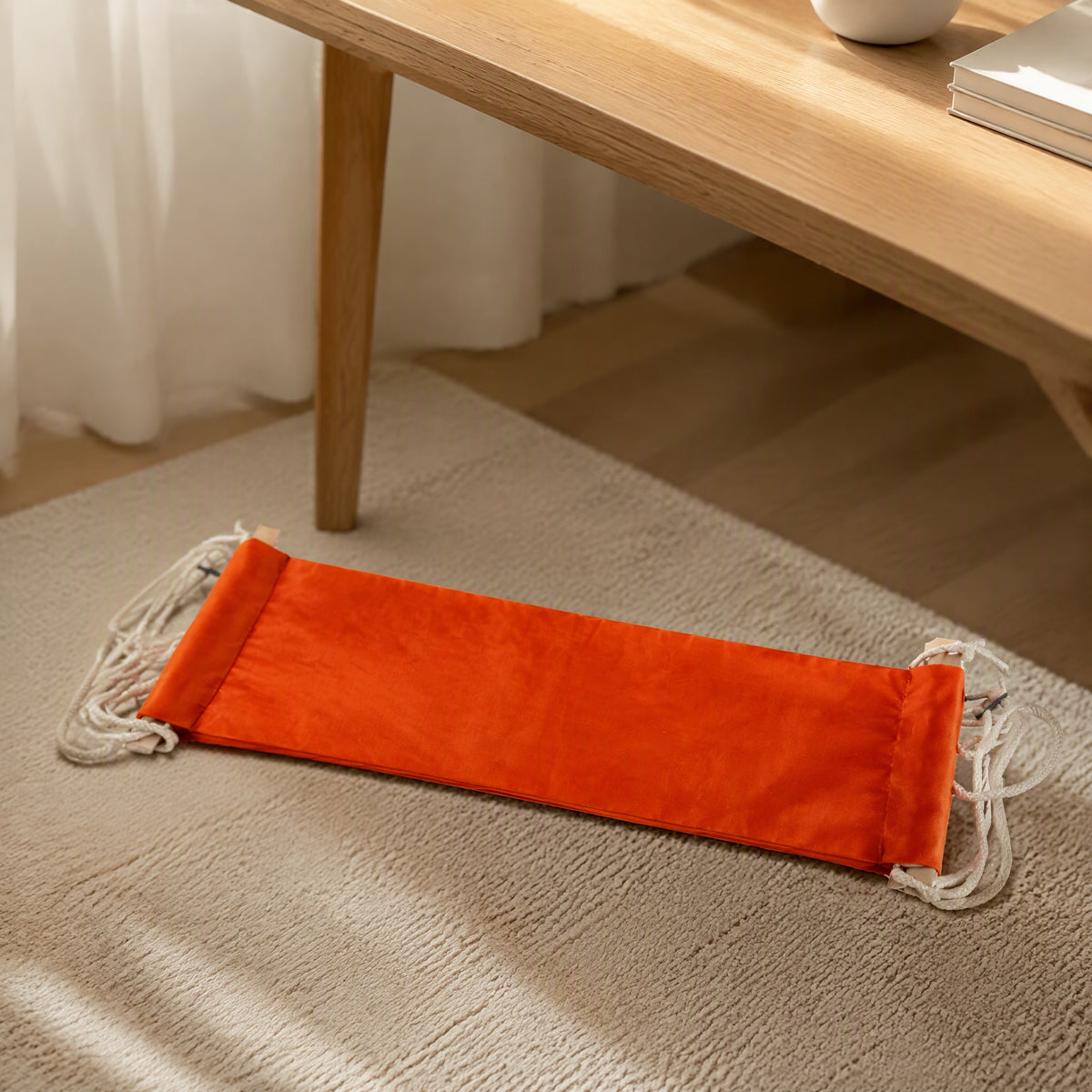 Footfloat™ Polyester Cotton Desk Foot Hammock, styled close view