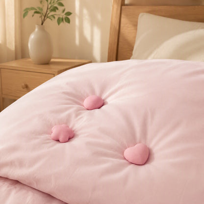Covergrip™ Plastic Quilt Cover Fasteners in a calm home setting