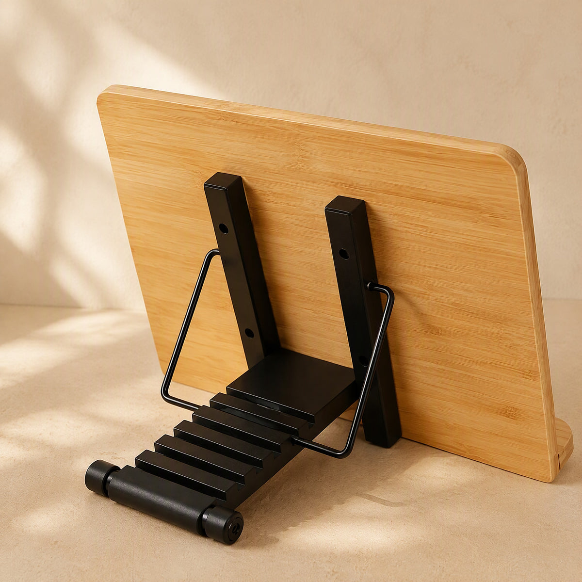 Bambooread™ Nanzhu Bamboo Book Stand, material and detail close-up