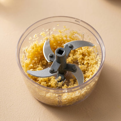 Clovedice™ Manual Garlic Mincer, material and detail close-up